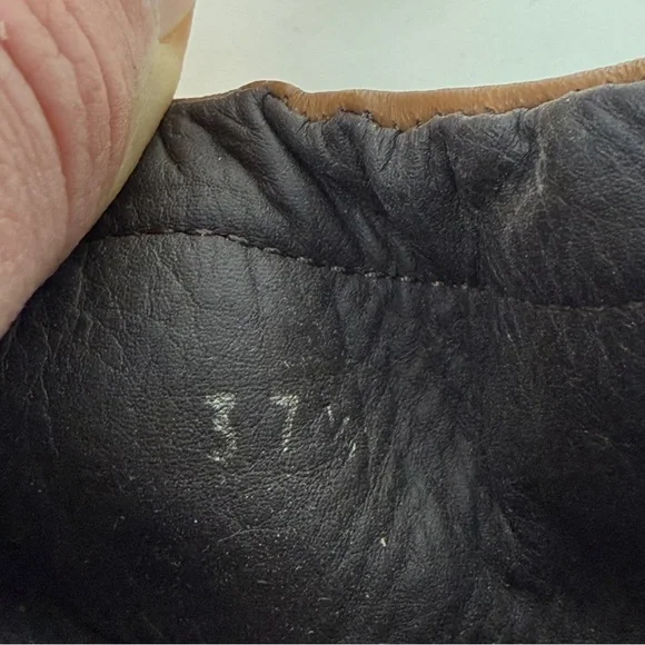 Burberry Nova Check Plaid Round Tow Ballet Flats - Picture 6 of 7